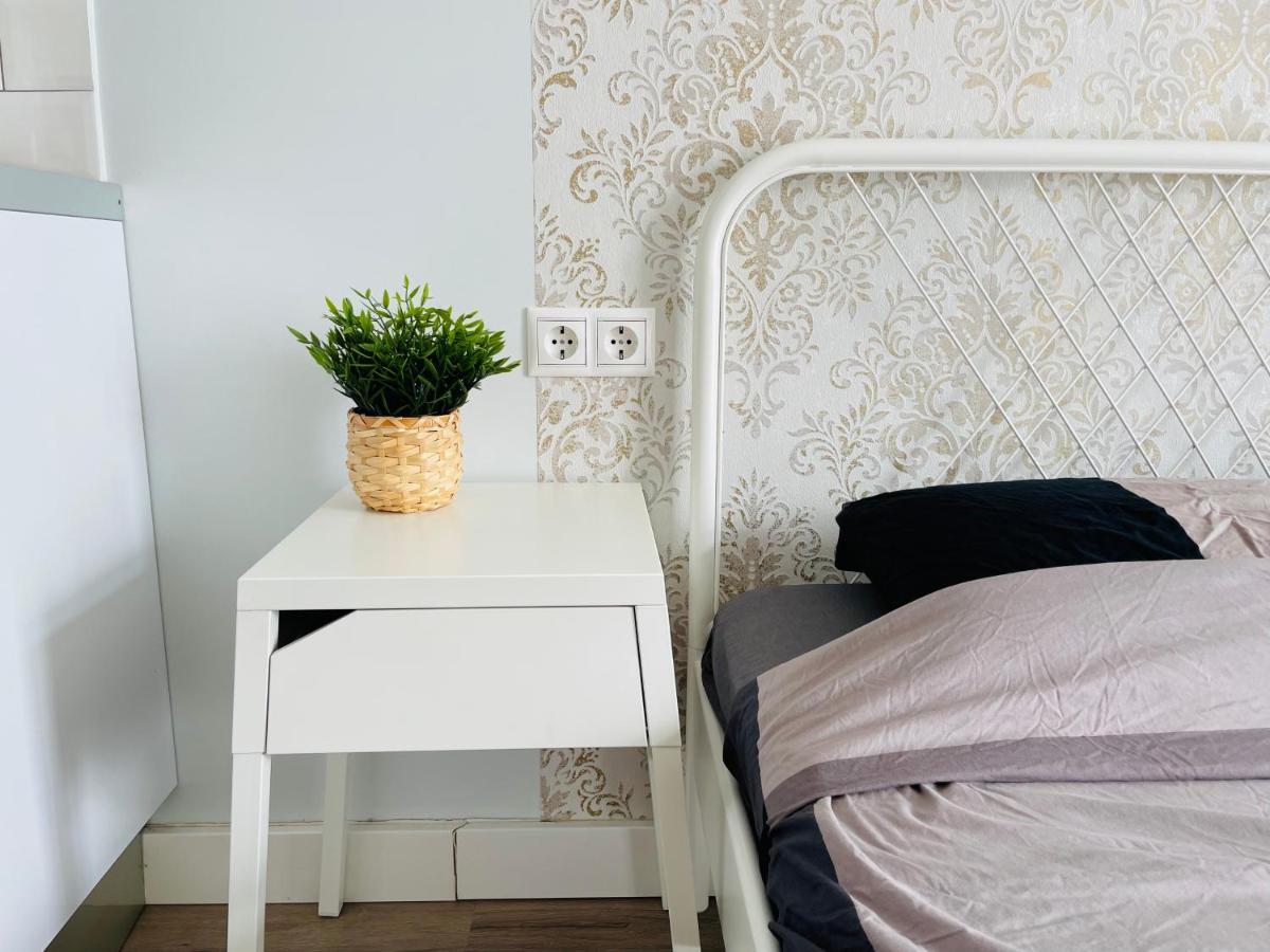 City Heart Alicante Studio Apartment - Castle View Екстер'єр фото
