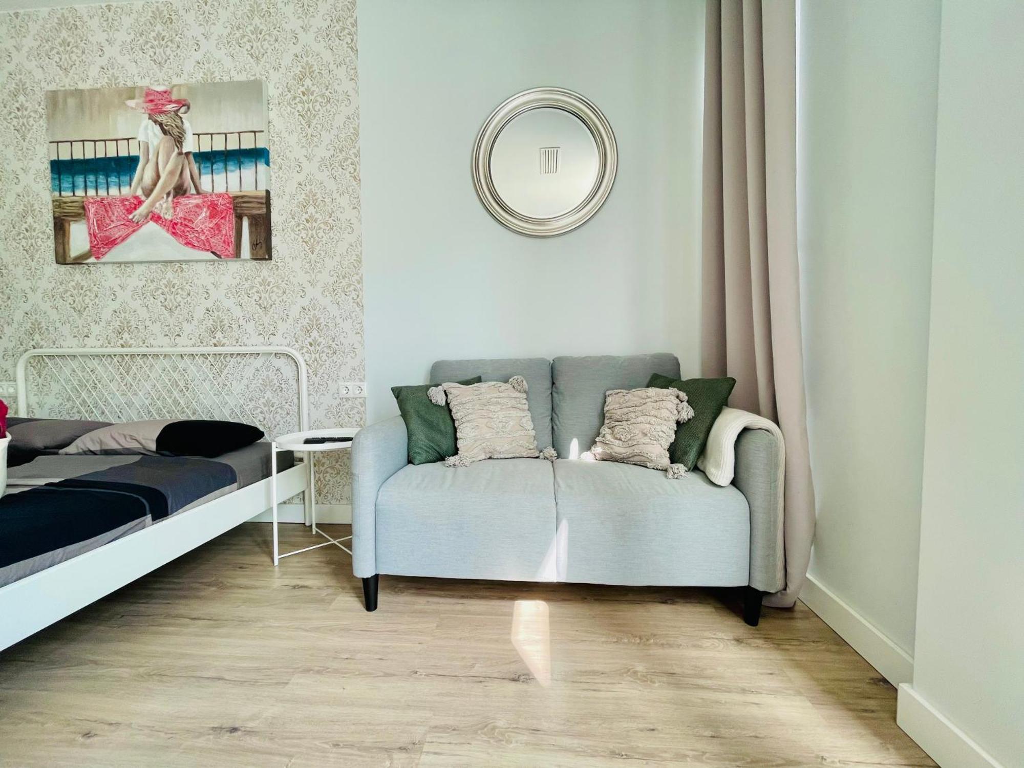 City Heart Alicante Studio Apartment - Castle View Екстер'єр фото